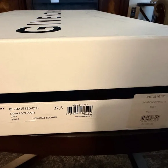 Givenchy grey Heeled Boots . Calf leather - Picture 10 of 12